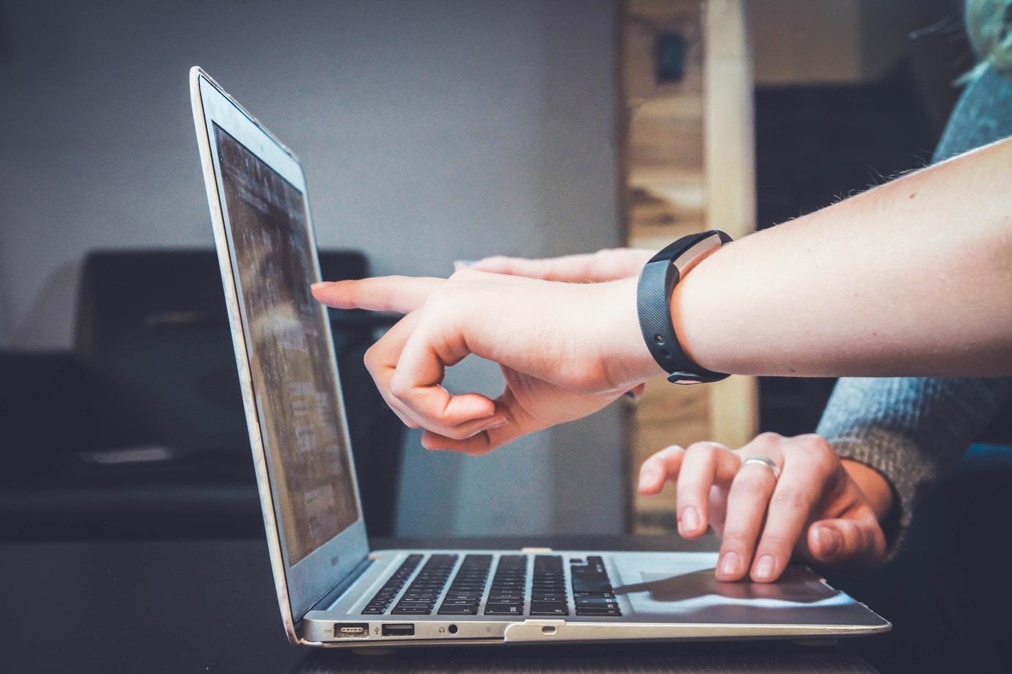 Künstliche Intelligenz sicher in Ihr Unternehmen integrieren